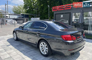 Седан BMW 5 Series 2011 в 