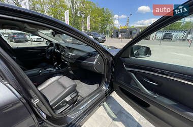 Седан BMW 5 Series 2011 в 
