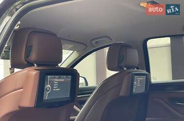 Седан BMW 5 Series 2011 в 