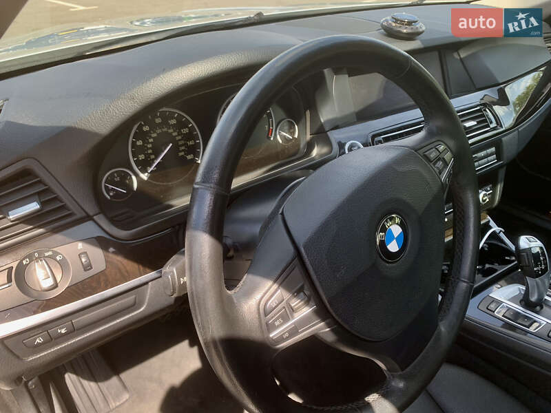Седан BMW 5 Series 2013 в Днепре