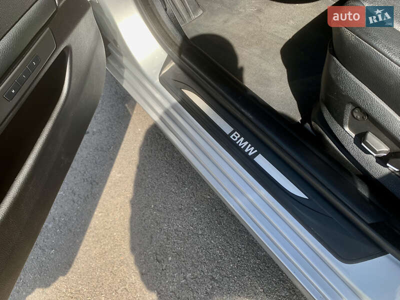 Седан BMW 5 Series 2013 в Днепре