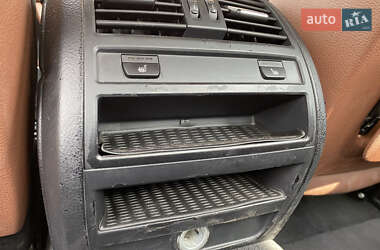 Седан BMW 5 Series 2012 в 