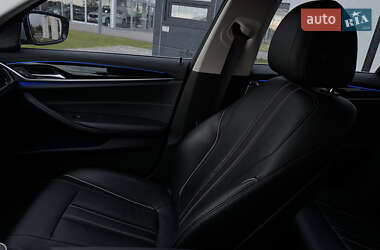Седан BMW 5 Series 2017 в 