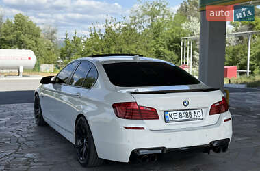 Седан BMW 5 Series 2014 в 