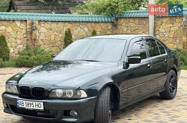 Седан BMW 5 Series 2000 в 