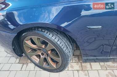 Седан BMW 5 Series 2004 в 