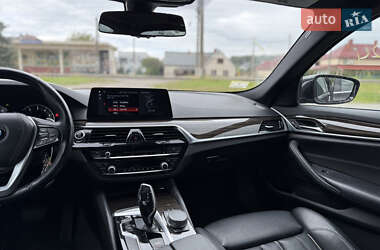 Седан BMW 5 Series 2017 в 