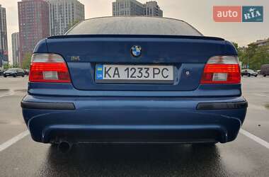 Седан BMW 5 Series 2002 в 