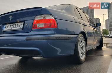 Седан BMW 5 Series 2002 в 