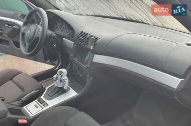 Седан BMW 5 Series 2002 в 