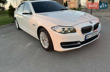 Седан BMW 5 Series 2015 в Тернополе