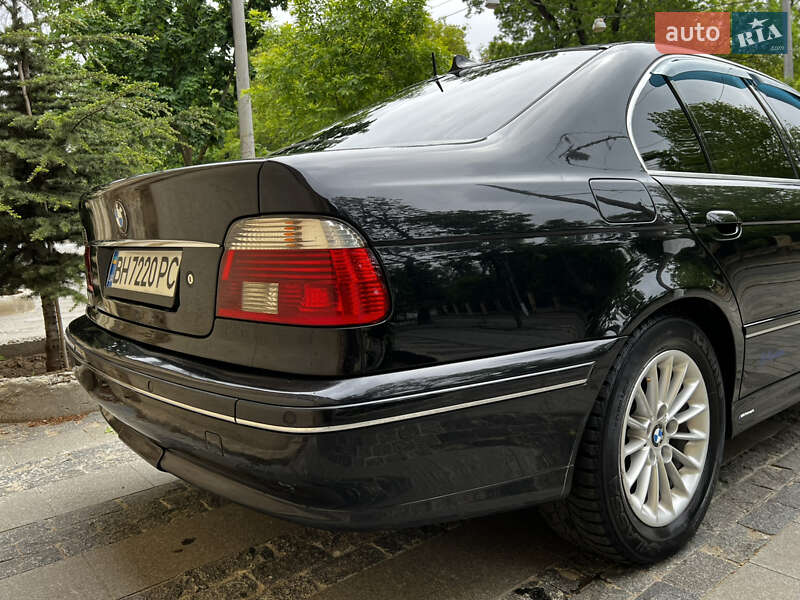 Седан BMW 5 Series 2002 в Одесі