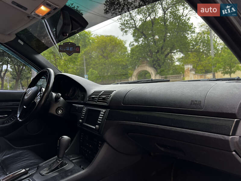 Седан BMW 5 Series 2002 в Одесі