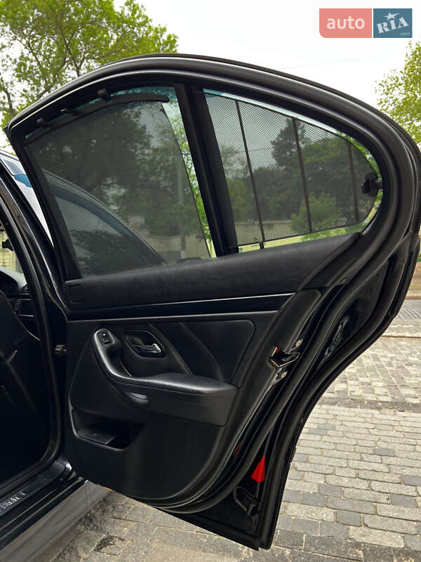 Седан BMW 5 Series 2002 в Одесі