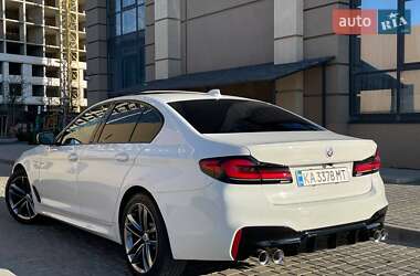 Седан BMW 5 Series 2020 в 