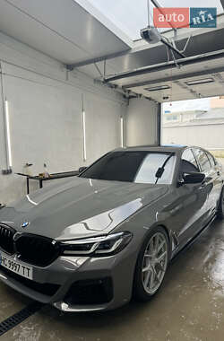 Седан BMW 5 Series 2021 в Львове