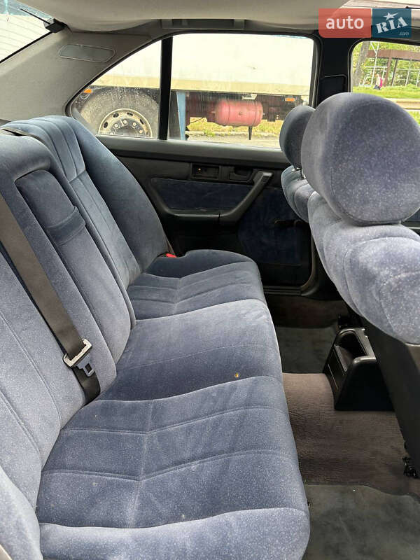 Седан BMW 5 Series 1990 в Черкассах