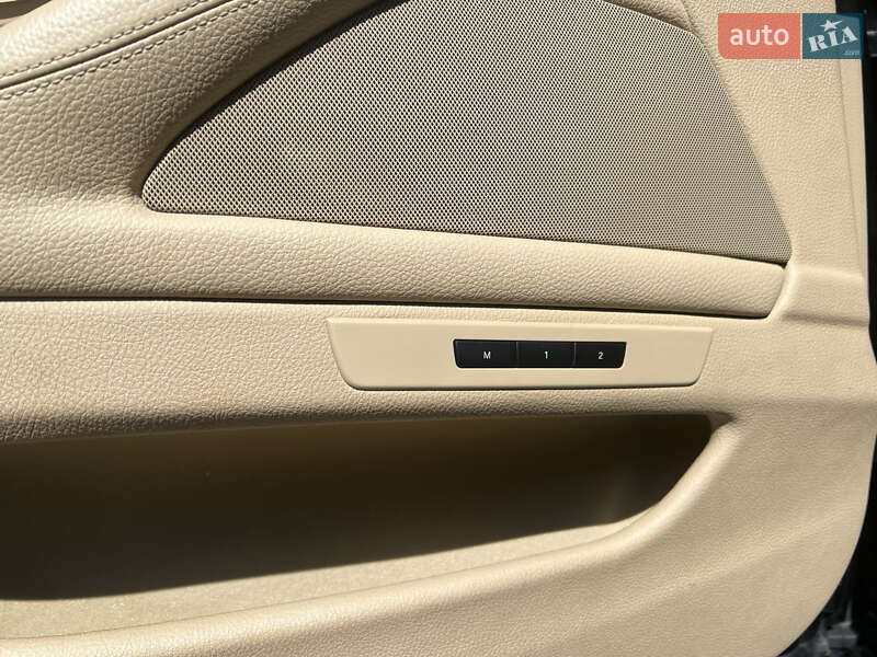 Седан BMW 5 Series 2012 в Тернополе