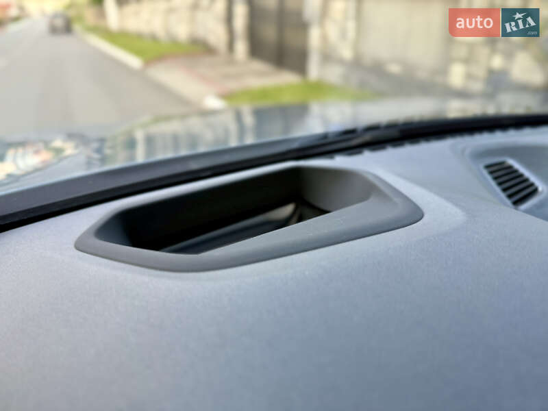 Седан BMW 5 Series 2018 в Черновцах фото 33 Седан BMW 5 Series 2018 в Черновцах