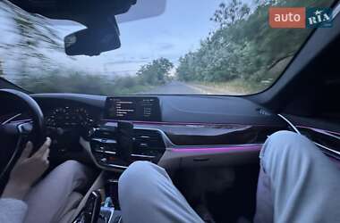 Седан BMW 5 Series 2017 в 