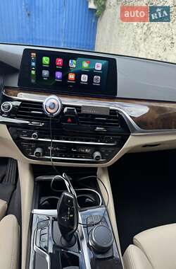 Седан BMW 5 Series 2017 в 
