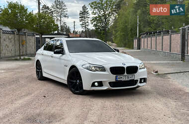 Седан BMW 5 Series 2012 в 