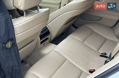 Седан BMW 5 Series 2012 в 