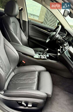 Седан BMW 5 Series 2020 в 