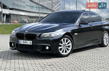 Седан BMW 5 Series 2012 в Львові