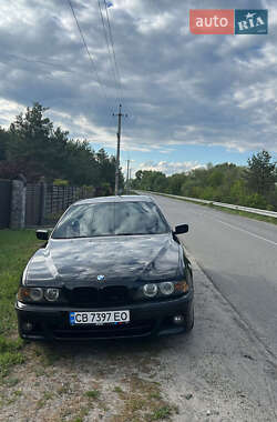 Седан BMW 5 Series 2000 в Киеве