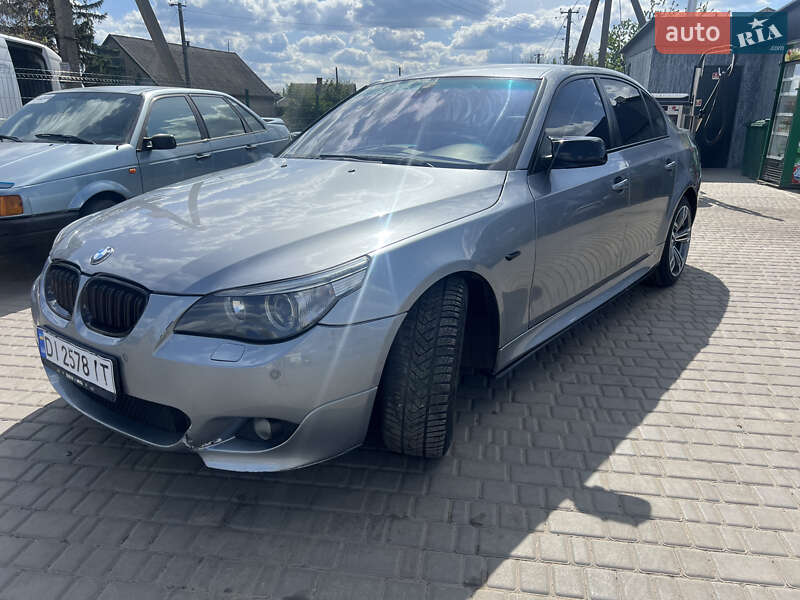 Седан BMW 5 Series 2004 в 