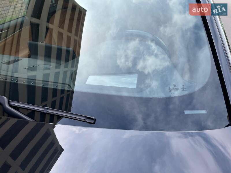 Универсал BMW 5 Series 2018 в Киеве