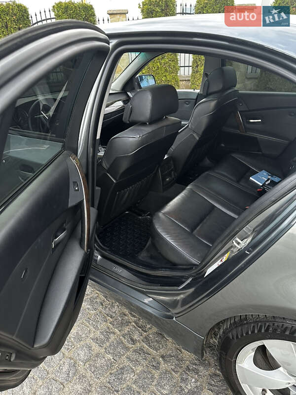 Седан BMW 5 Series 2004 в Львове фото 13 Седан BMW 5 Series 2004 в Львове