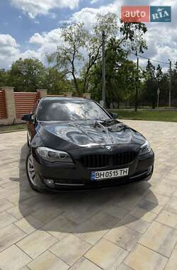 Седан BMW 5 Series 2013 в 