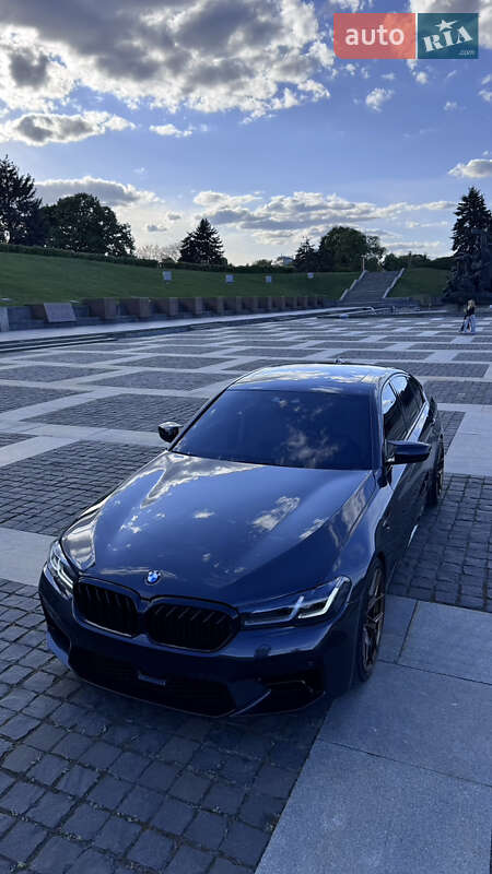 Седан BMW 5 Series 2018 в Киеве фото 2 Седан BMW 5 Series 2018 в Киеве