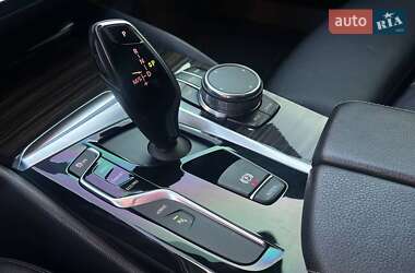 Седан BMW 5 Series 2018 в 