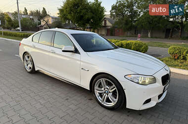 Седан BMW 5 Series 2012 в 