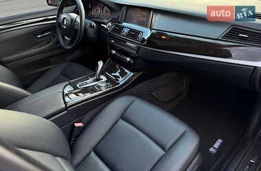 Седан BMW 5 Series 2015 в 