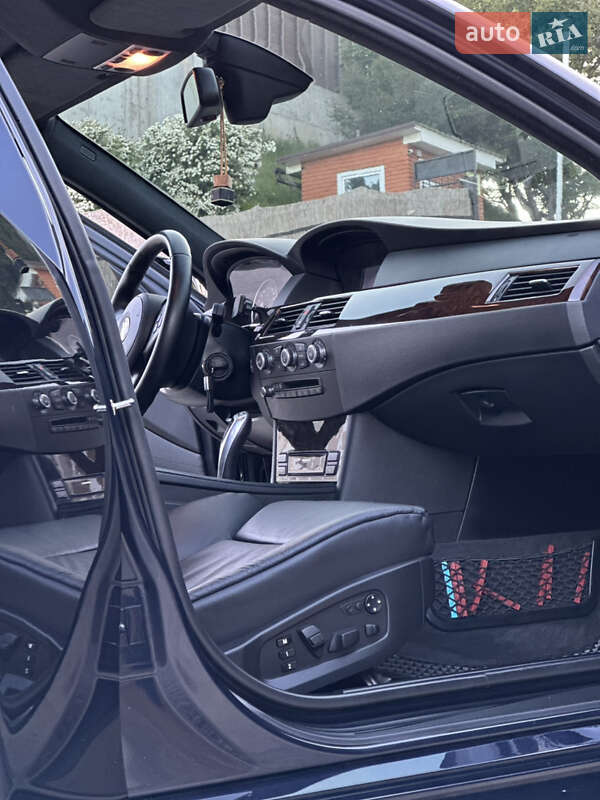 Седан BMW 5 Series 2009 в Одесі