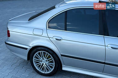 Седан BMW 5 Series 1999 в 