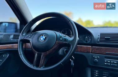 Седан BMW 5 Series 1999 в 