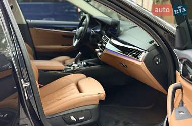 Седан BMW 5 Series 2021 в 