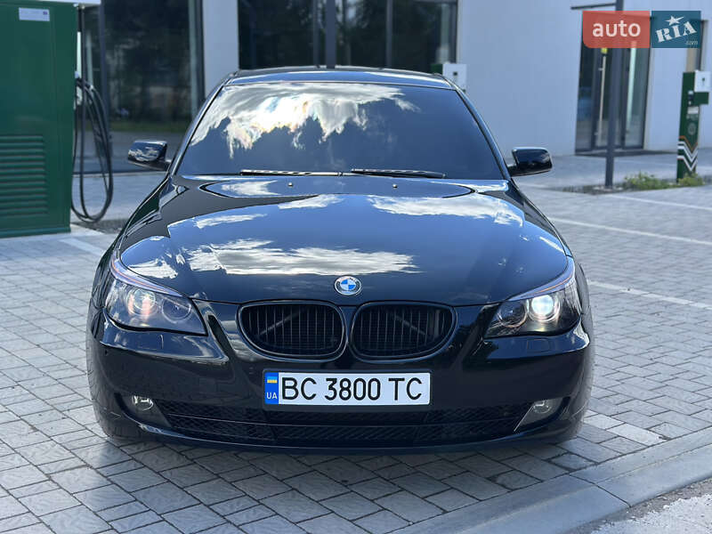 Седан BMW 5 Series 2009 в Ужгороде