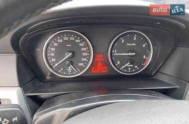 Седан BMW 5 Series 2009 в 