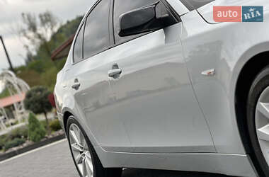 Седан BMW 5 Series 2005 в 