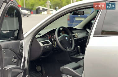 Седан BMW 5 Series 2005 в 
