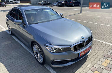 Седан BMW 5 Series 2019 в 