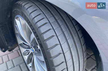 Седан BMW 5 Series 2019 в 
