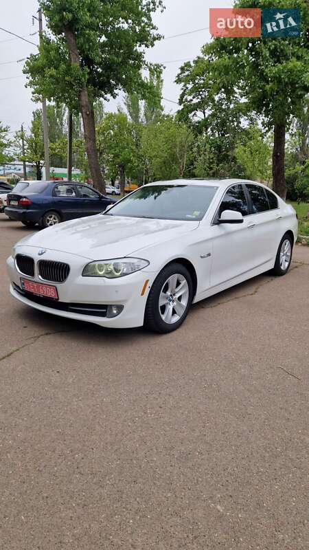 BMW 5 Series 2012