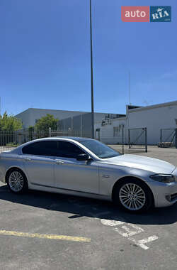 Седан BMW 5 Series 2010 в 